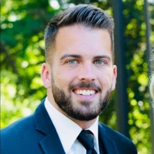 Meet your Posher, Tom